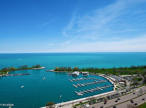 2nd image of 3200 N Lake Shore Dr APT 2901