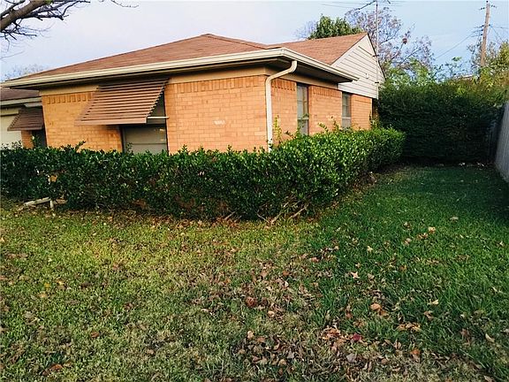 3rd image of 4204 Scottsdale Dr
