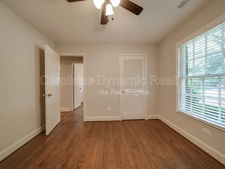6700 Castlegate Dr — Photo 45