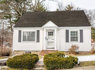 6 Lawrence Rd, Reading, MA 01867