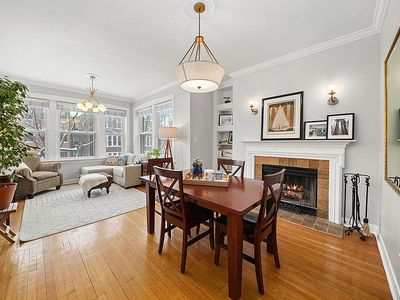 1253 W Eddy St #2, Chicago, IL, 60657