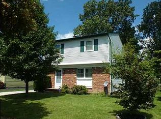 4214 Shade Tree Dr, Toledo, OH 43615