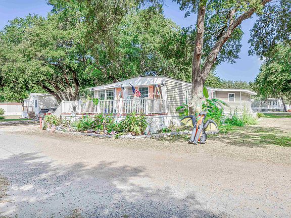 5th image of 320 Clam Shell Circle