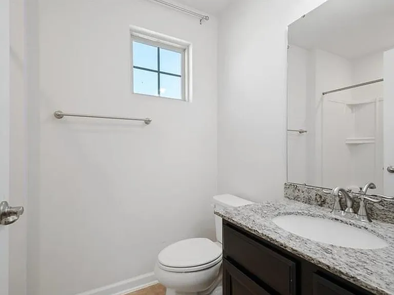 2029 Connecticut Ln — Photo 13