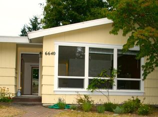 6640 NE 154th St, Kenmore, WA 98028