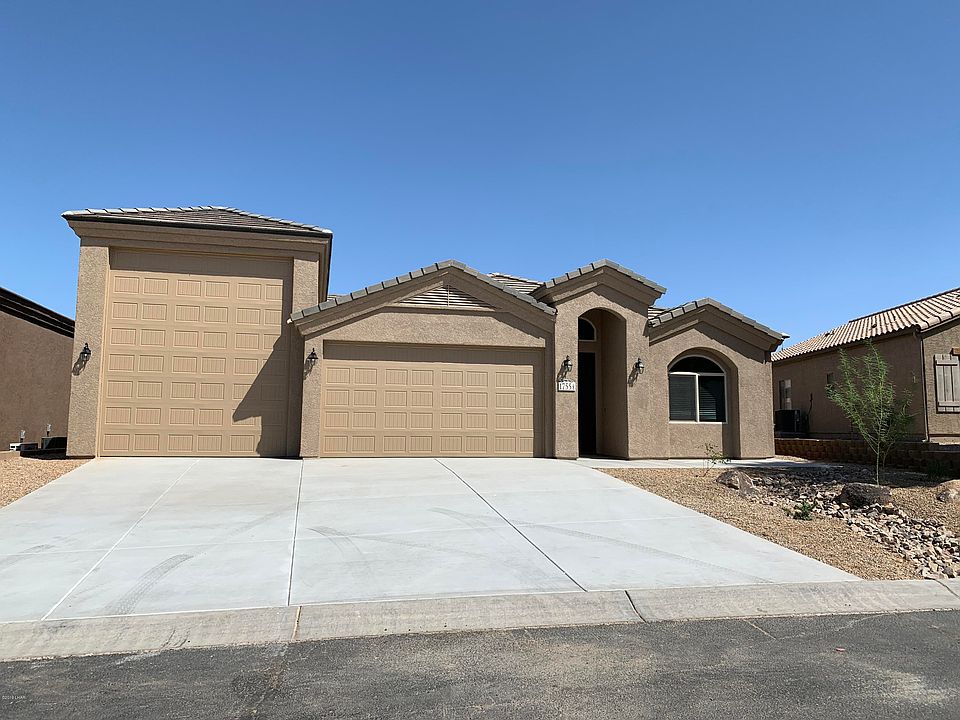 1st image of 1755 E Alder Cir
