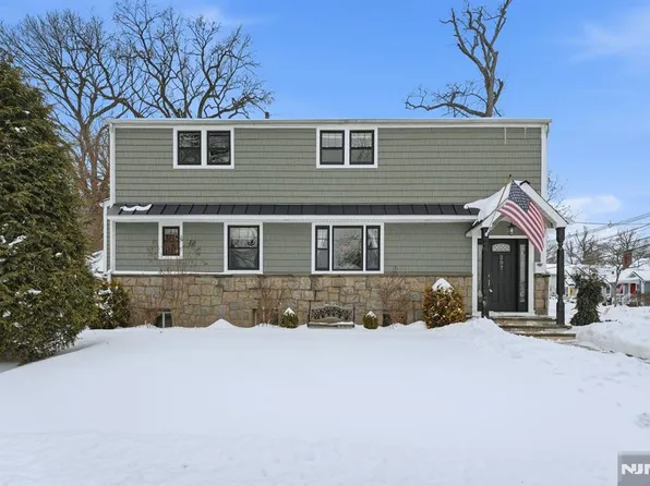 207 Elm Ave, Hackensack, NJ 07601
