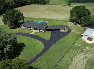 2125 W Highway 11 Hwy, Pittsburg, TX 75686