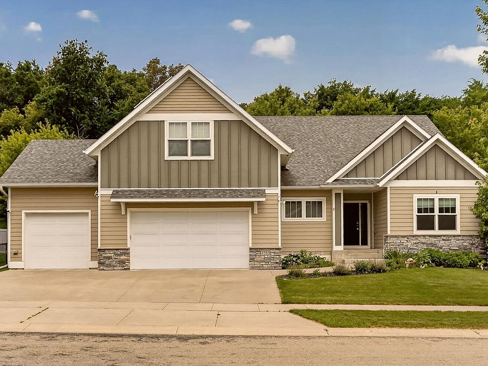 1st image of 4283 Stone Point Dr NE