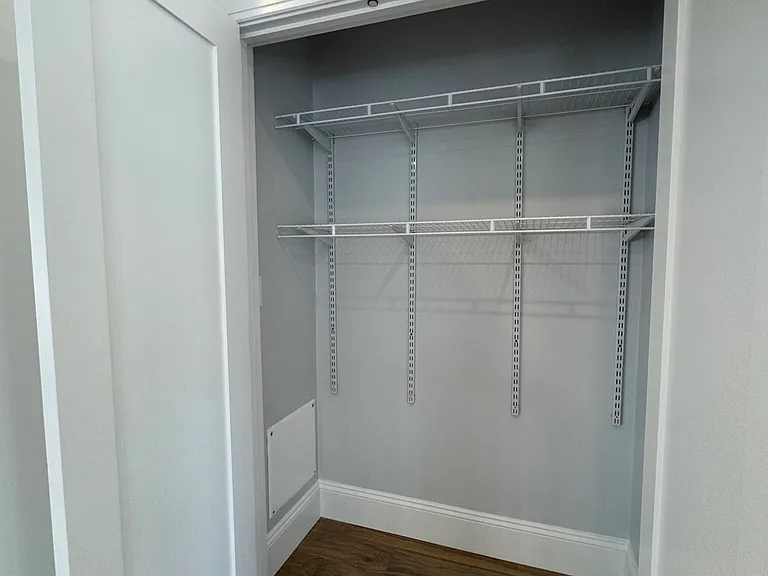 51 Fairbanks St #10 — Photo 7