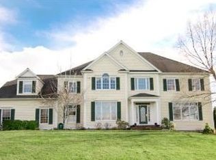 55 Chestnut Hill Rd, Ridgefield, CT 06877