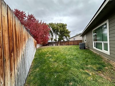 2nd image of 6503 Fremont Dr