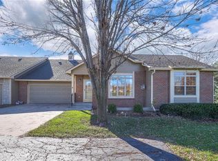 18666 W 157th Ter UNIT 903, Olathe, KS 66062