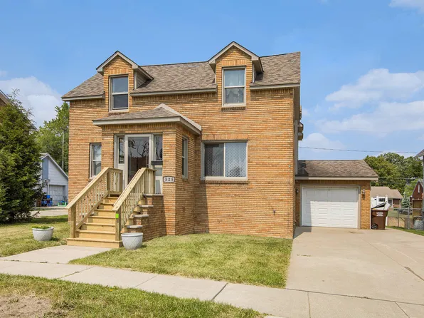 525 Riverview Ave, Monroe, MI 48162
