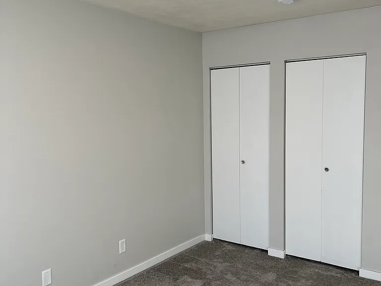 318 Ridgeland Ave #11 — Photo 10