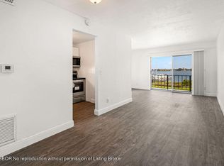 3907 S Flagler Dr #303, West Palm Beach, FL 33405
