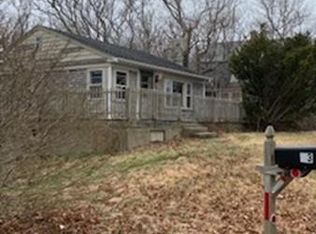 23 Indian Trl, Bourne, MA 02532