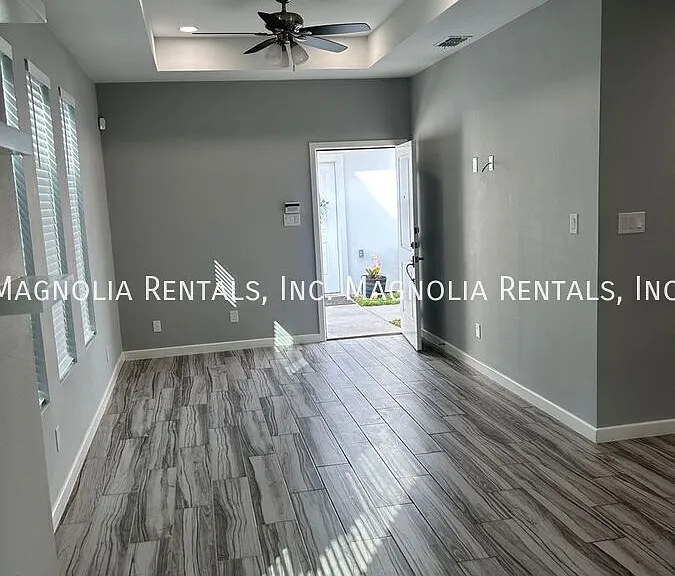 217 Rafael Dr #4 — Photo 5