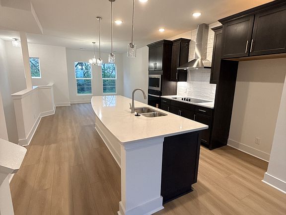 4th image of 522 Cityscape Dr Lot 10