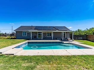 1925 Village Dr, Ione, CA