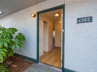 8823 Holly Dr APT E102, Everett, WA 98208