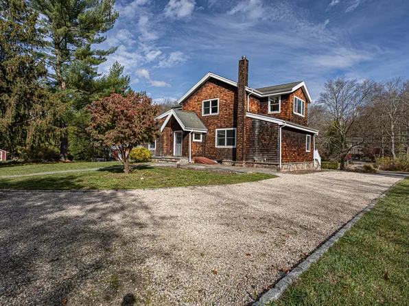 266 Newtown Tpke, Weston, CT 06883