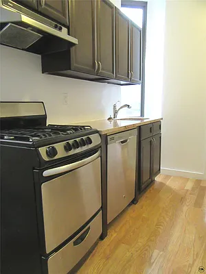 Rented by DSA Realty | media 23