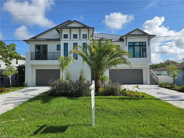 231 1st ST, BONITA SPRINGS, FL 34134