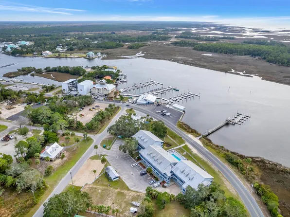 115 1st Ave NW #206, Perry, FL 32359