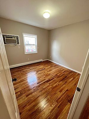 1st image of 15320 109th Ave #1