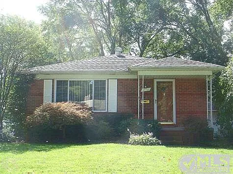 126 Englewood Ave photo 1
