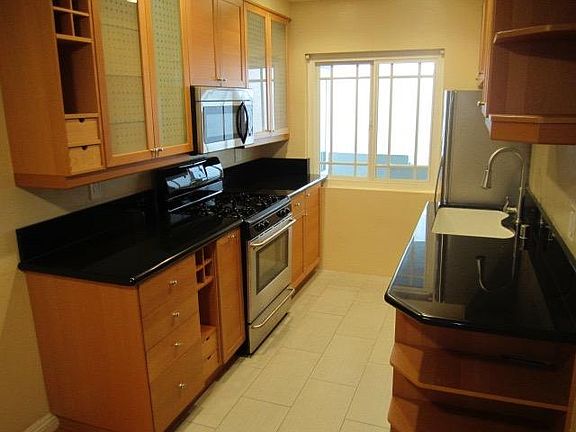 2nd image of 11822 Kiowa Ave APT 9