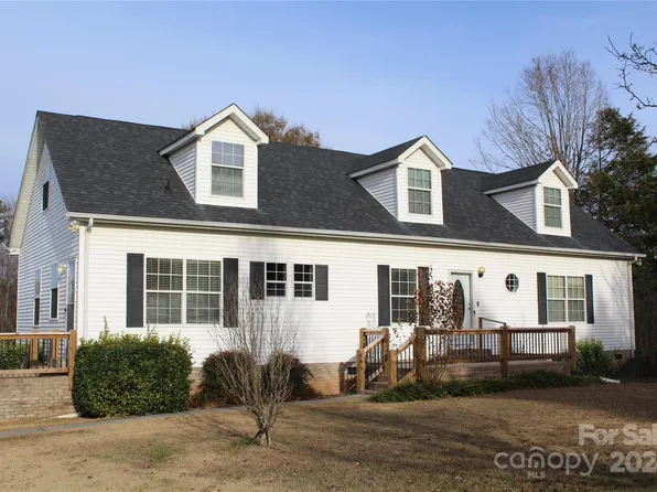 1965 Us Highway 70 E, Morganton, NC 28655