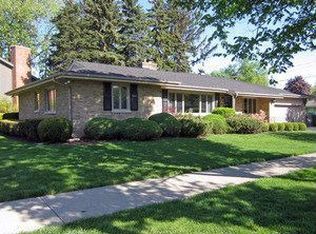 408 S Fair Ave, Elmhurst, IL 60126