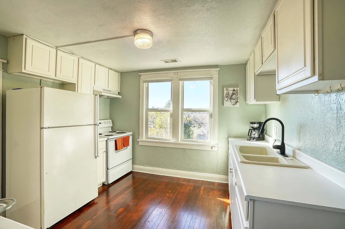 Building Photo - 3489 S Downing St #A