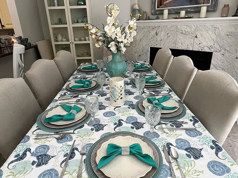 Dining Room Table with Capacity for 8
