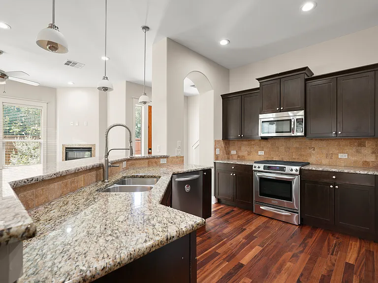 5516 Link Ave — Photo 8