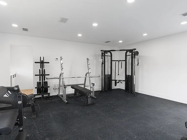 56-web-or-mls-1215 NW 103rd Ln_DSC7744