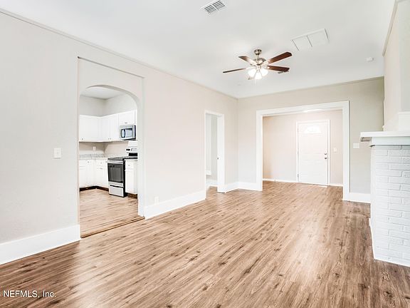 4th image of 5514 Alpha Ave
