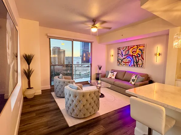 200 W Sahara Ave, Las Vegas, NV