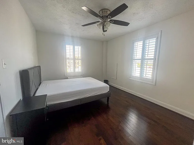 1727 Massachusetts Ave NW #819 — Photo 8