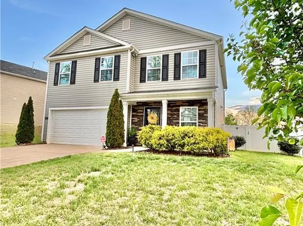 2370 Whisperwood St, Rural Hall, NC 27045
