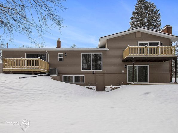 4305 Greenbrook Ln, Flint, MI 48507