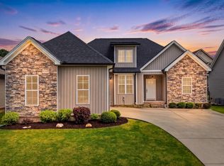 2824 Firethorne Ln, Chattanooga, TN 37421