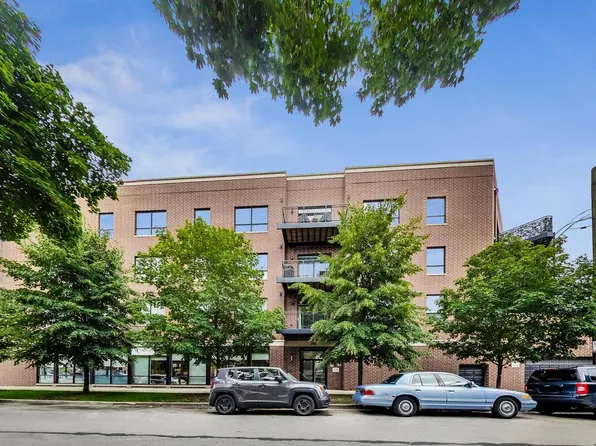 3047 N Oakley Ave #403, Chicago, IL 60618