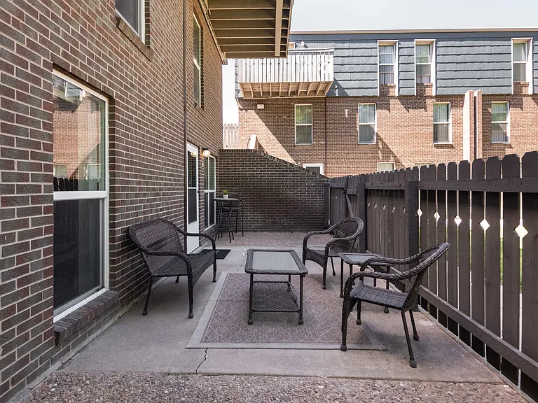 Webster Lake Apartments — Photo 14