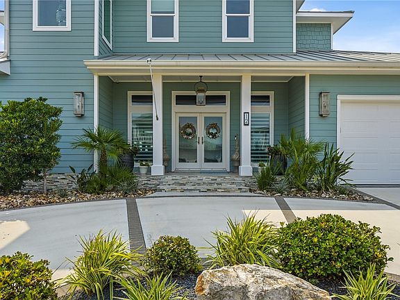 3rd image of 12 Sea Shell Shores Dr