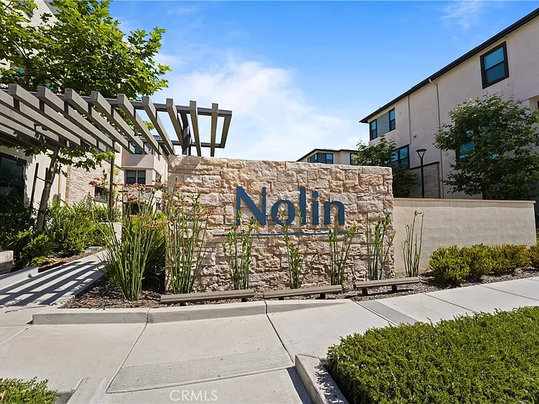 2941 W Lincoln Ave #3 — Photo 37