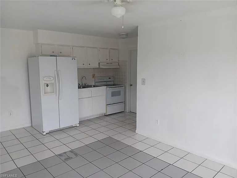 10710 Rosemary Dr #712 — Photo 3