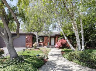 826 Echo Dr, Los Altos, CA 94024